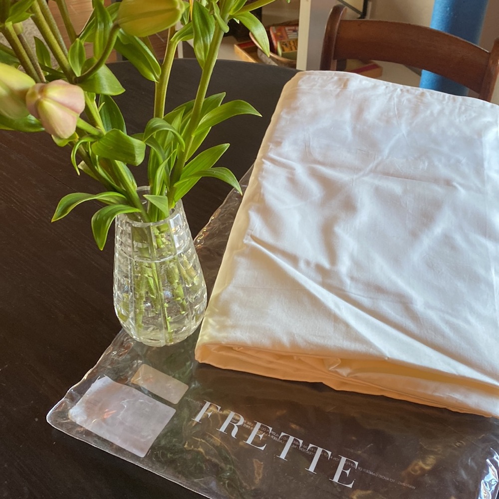 Frette King Duvet Cover 100% cotton Ivory - New but wrinkled